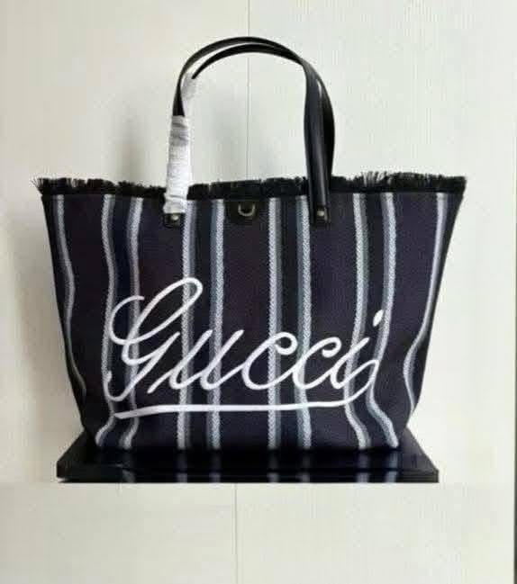 Cloud Carry Bag
