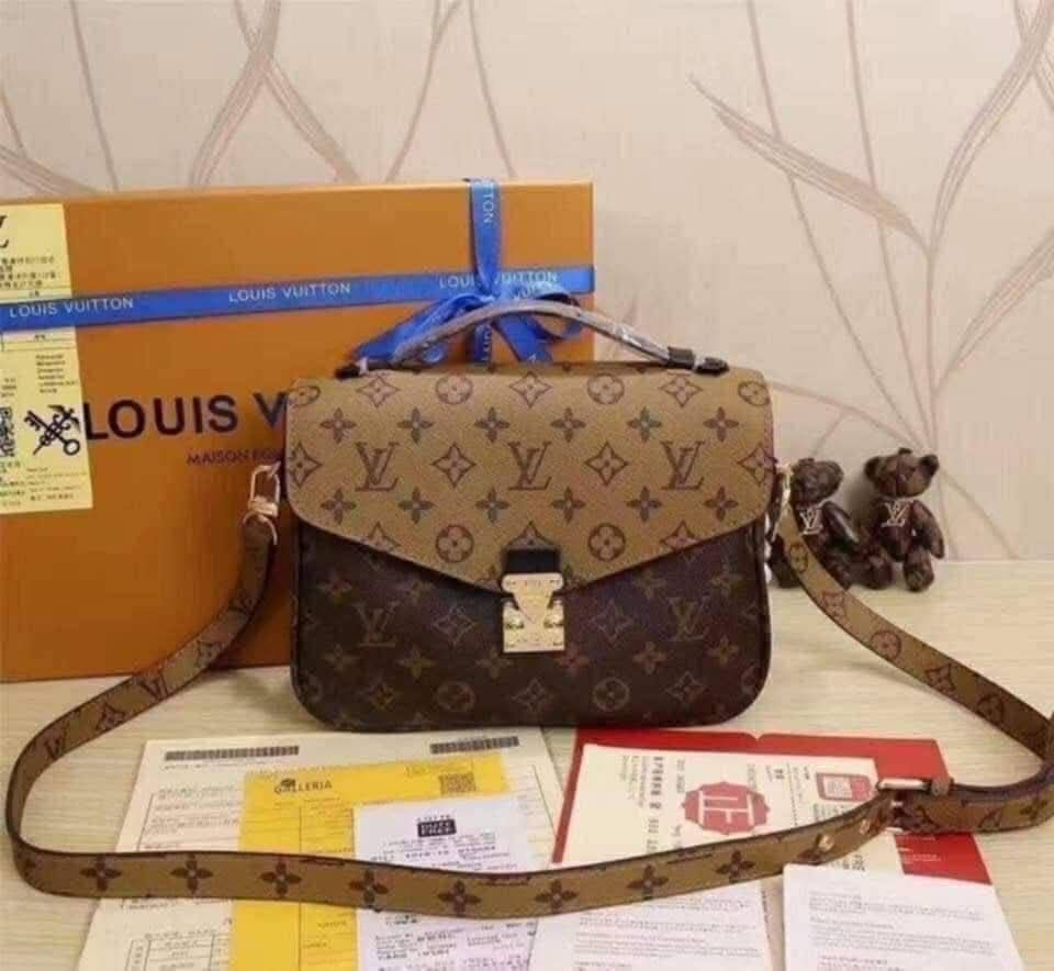 Drift Crossbody